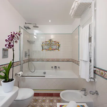 Boutique Gimagi 4*